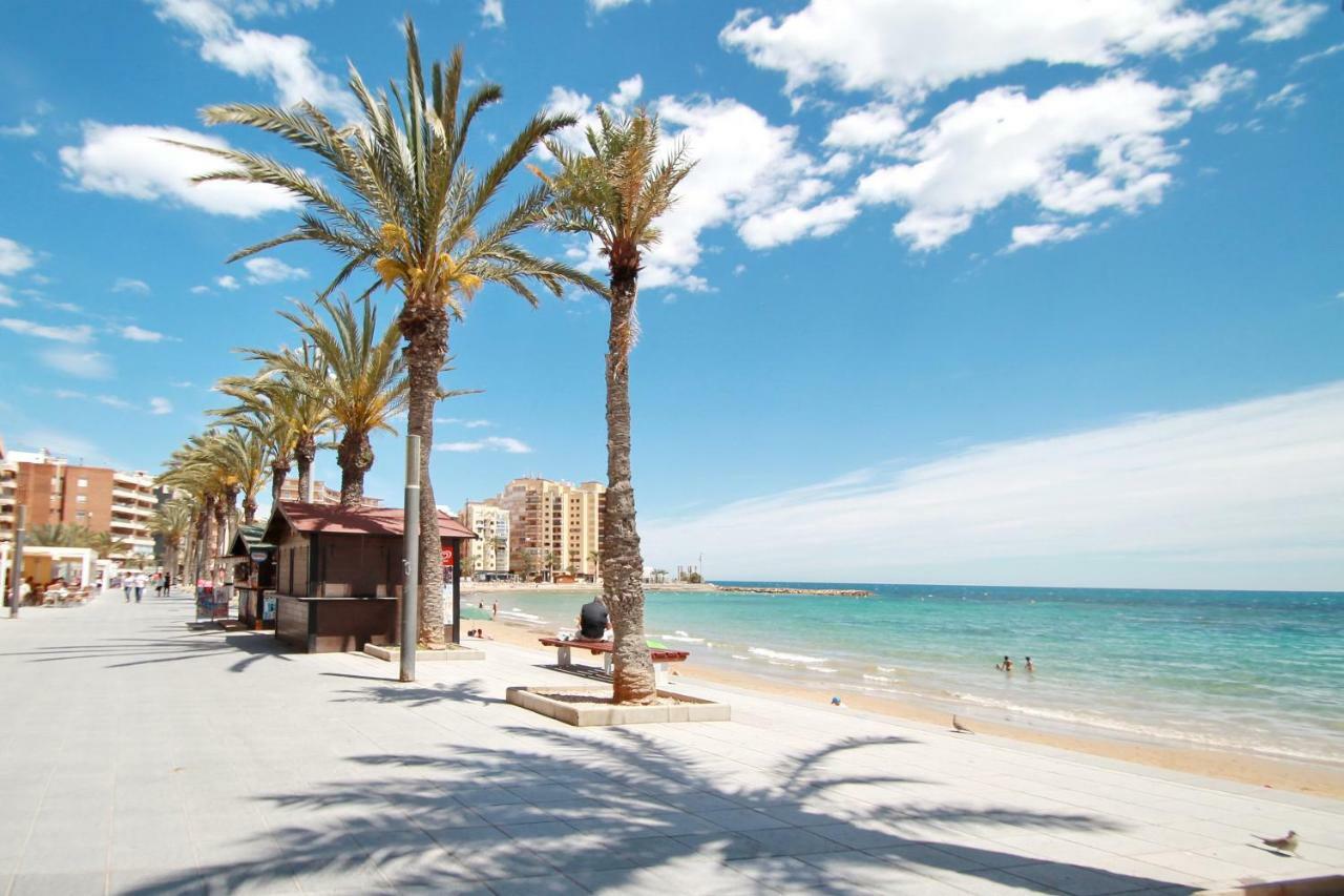 Zoa Happy Vacations Apartamento Torrevieja Exterior foto